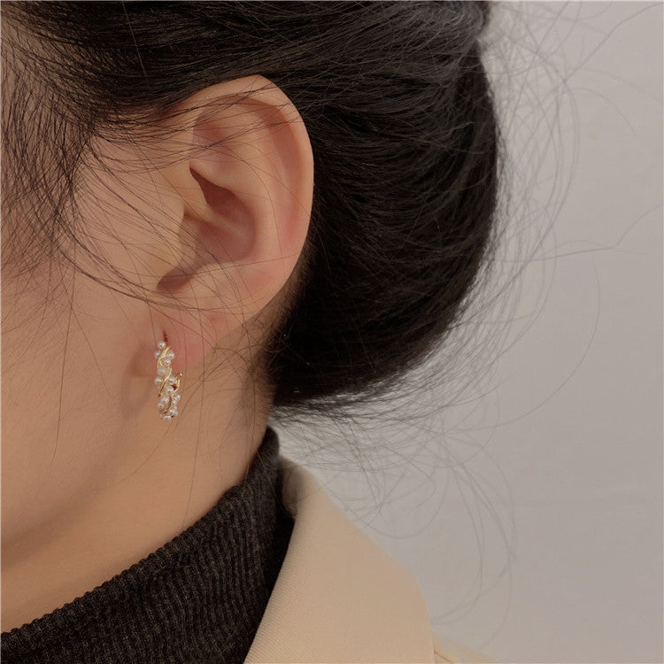 Kleine Perlen-Reifen-Ohrringe