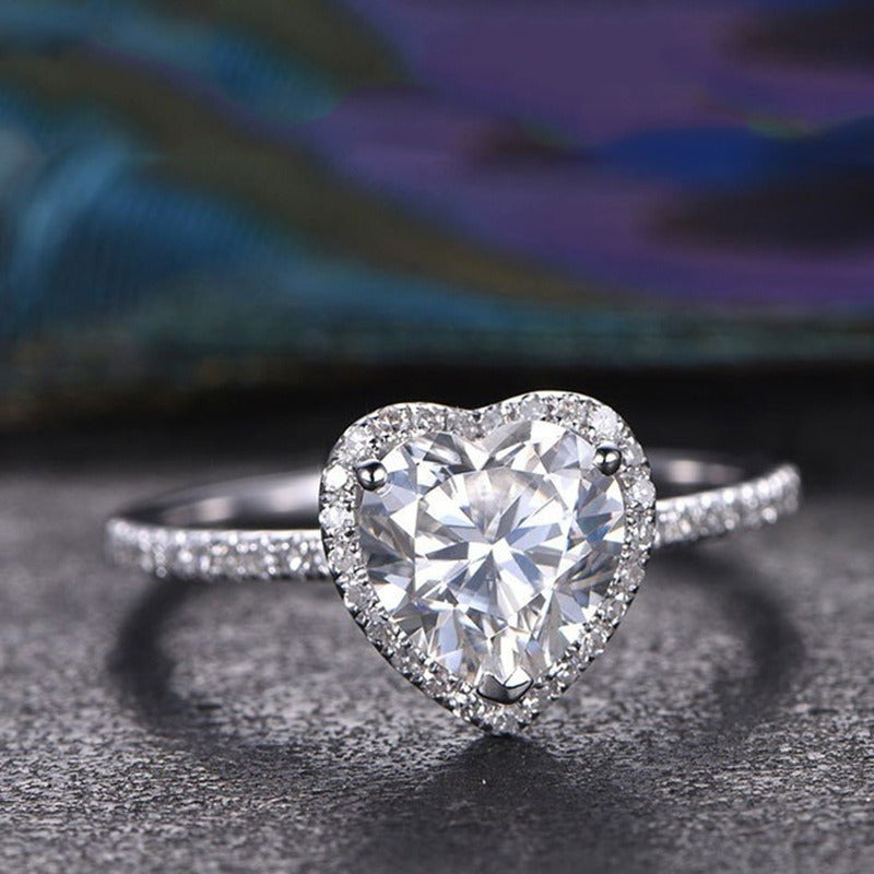 Der Captivate Heart Ring