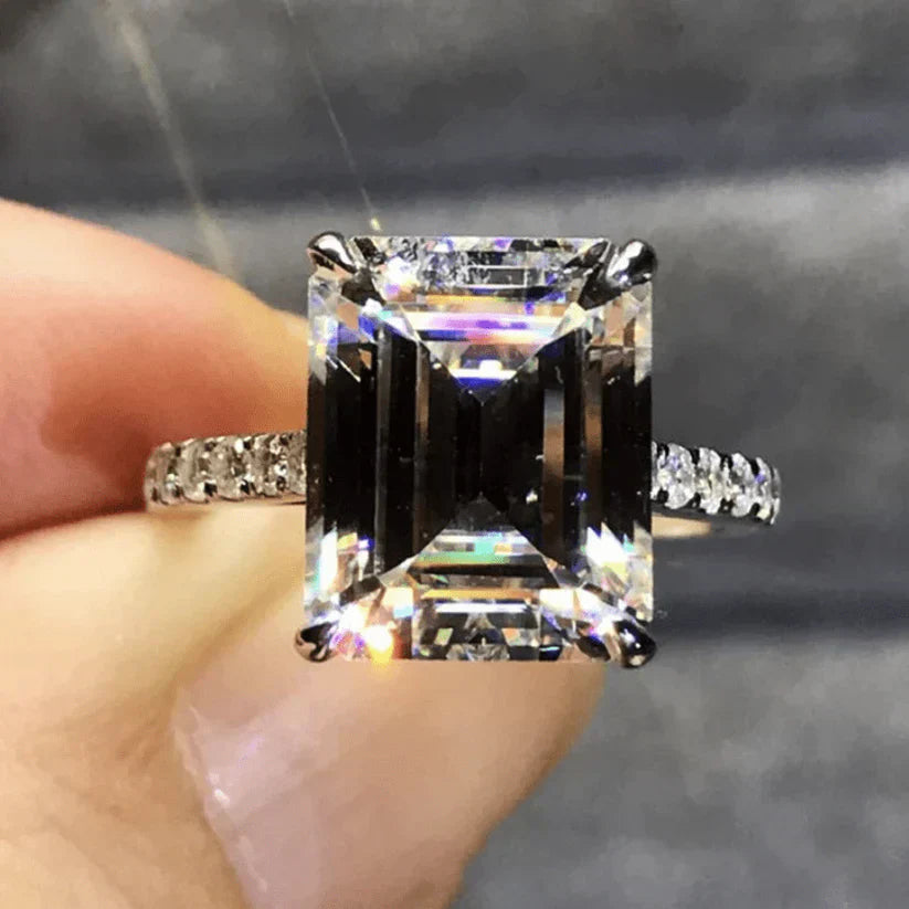 Bettina Lorenzi Ring | Weißgold