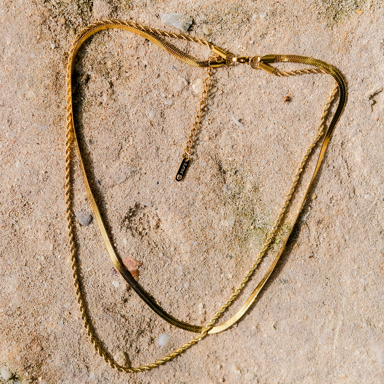 Hailey Mehrschichtige Goldkette Halskette