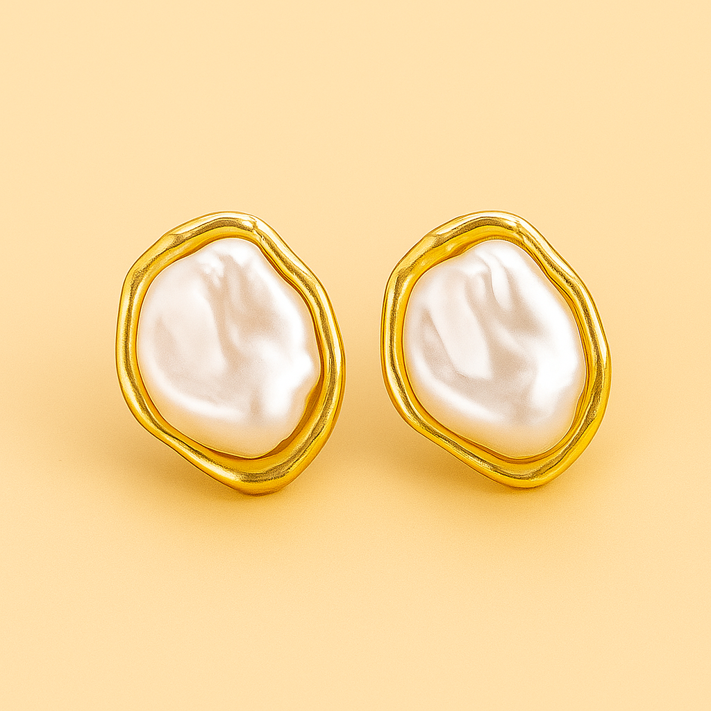 Elegante goldfarbene unregelmäßige ovale Perlenohrstecker für Frauen