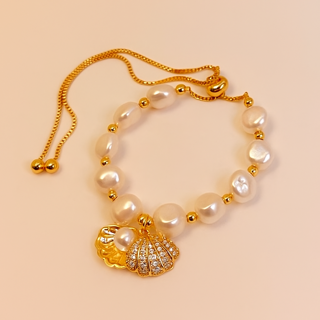 Isla | Barockes Perlen- und Muschelarmband