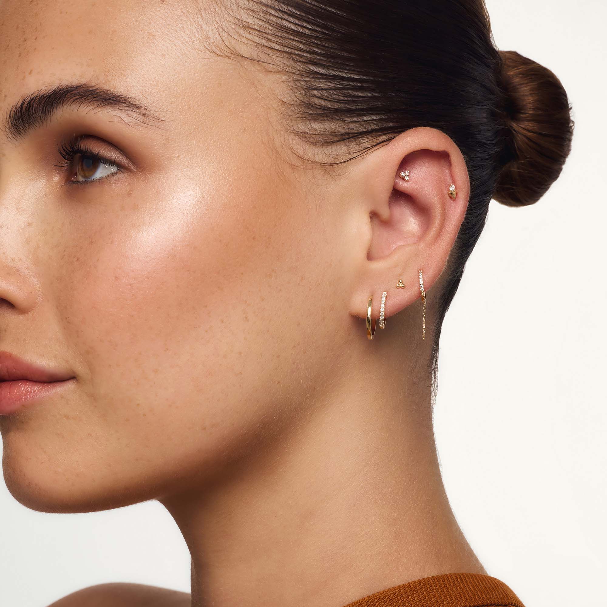 Einzelner Huggie (12mm) | Gold