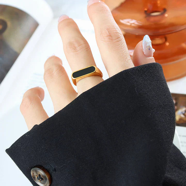 Brendina Auronyxa Ring | Weißgold