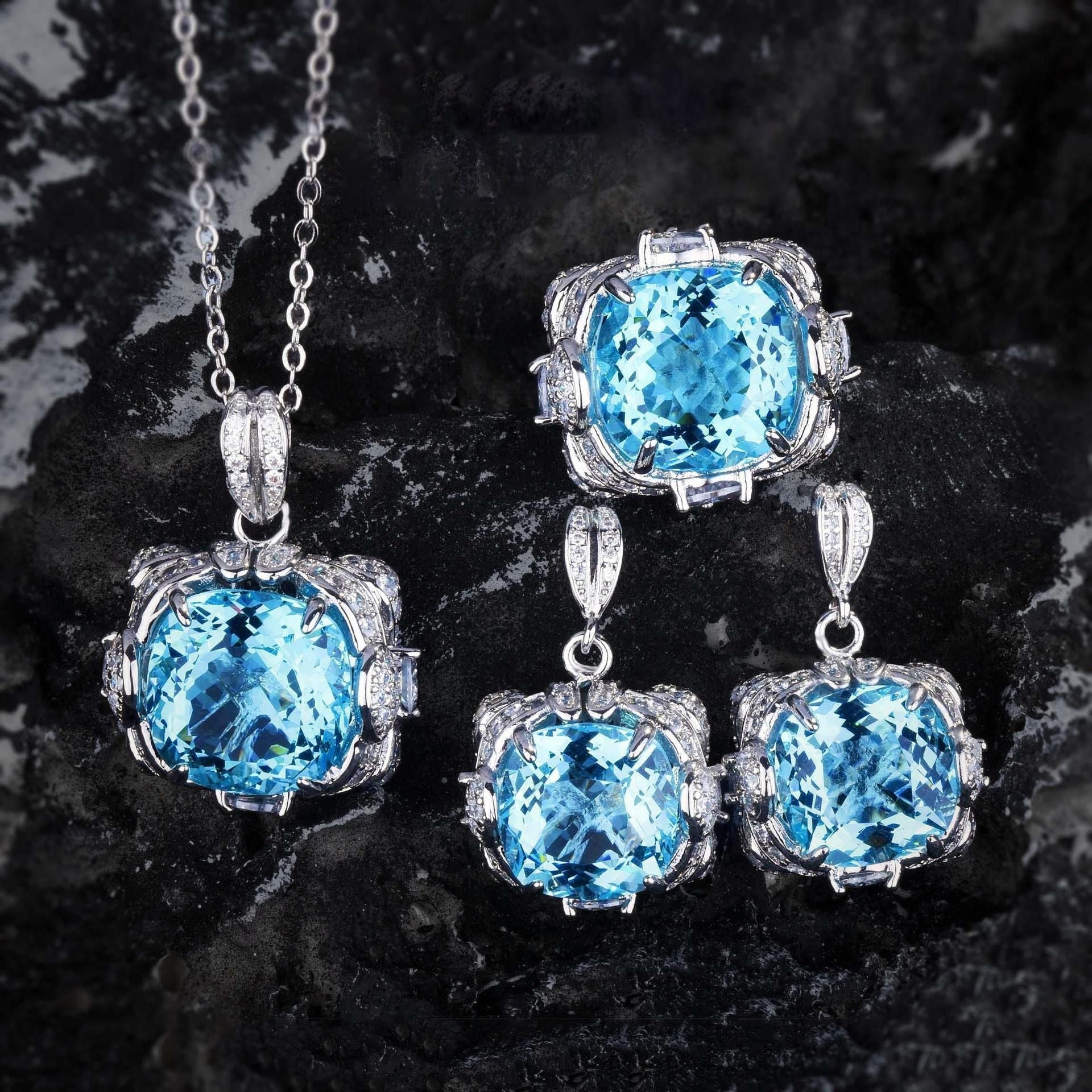 Velora Thandrelle Smaragd Grün Set | Weißgold