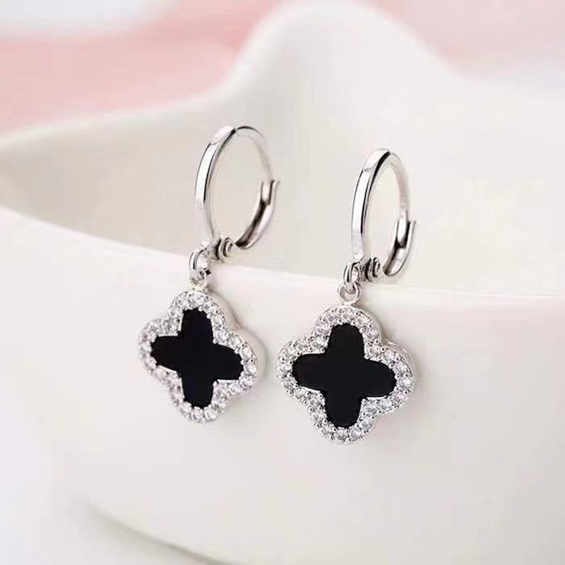 Vergoldete Kleeblatt-Vier-Ohrringe