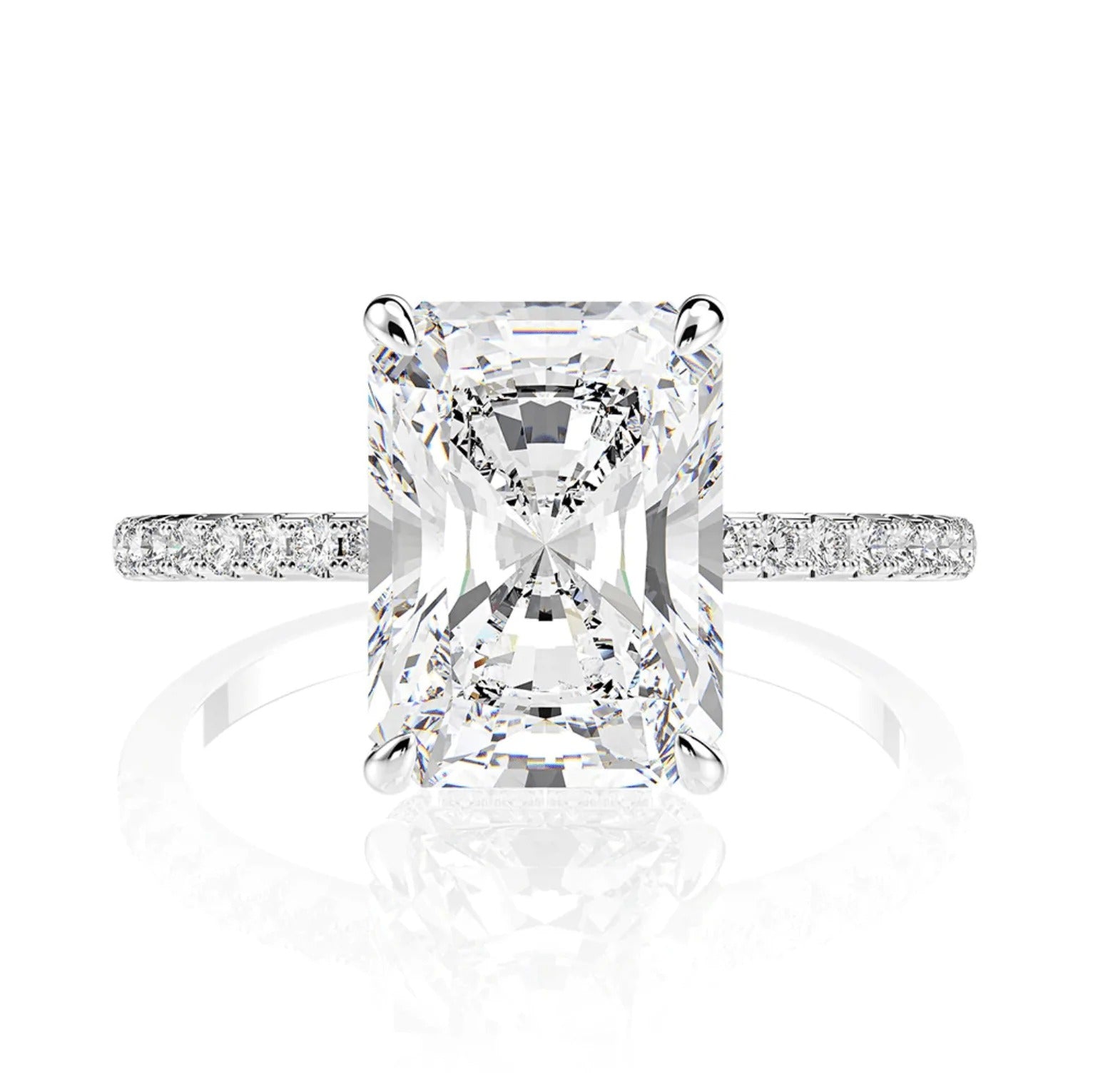 Der Sophy Ring im Smaragdschliff