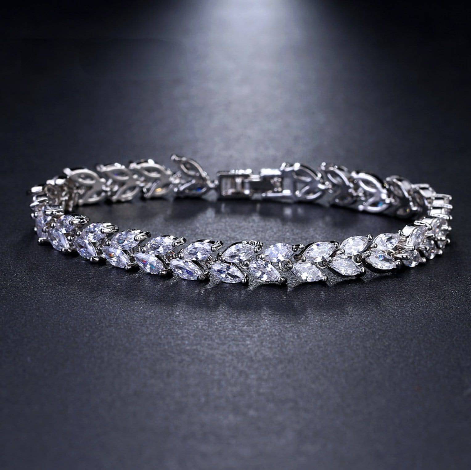 Das Jennie-Leaf-Armband