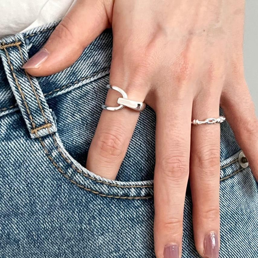 Asymmetrischer verstellbarer Ring aus Sterling Silber