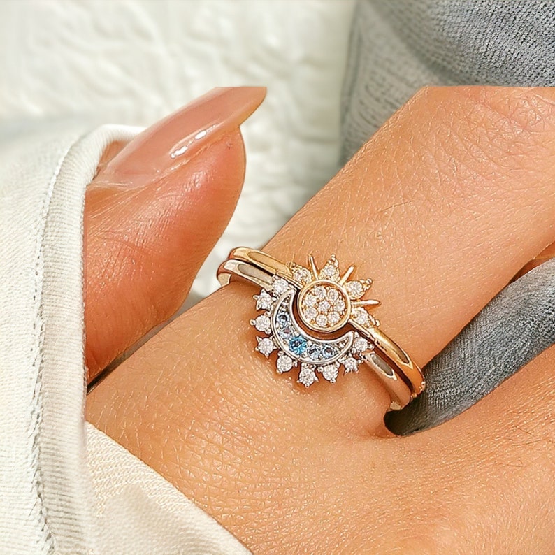Passende „Linked in Love“ Ringe - Elegantes Set für Sie