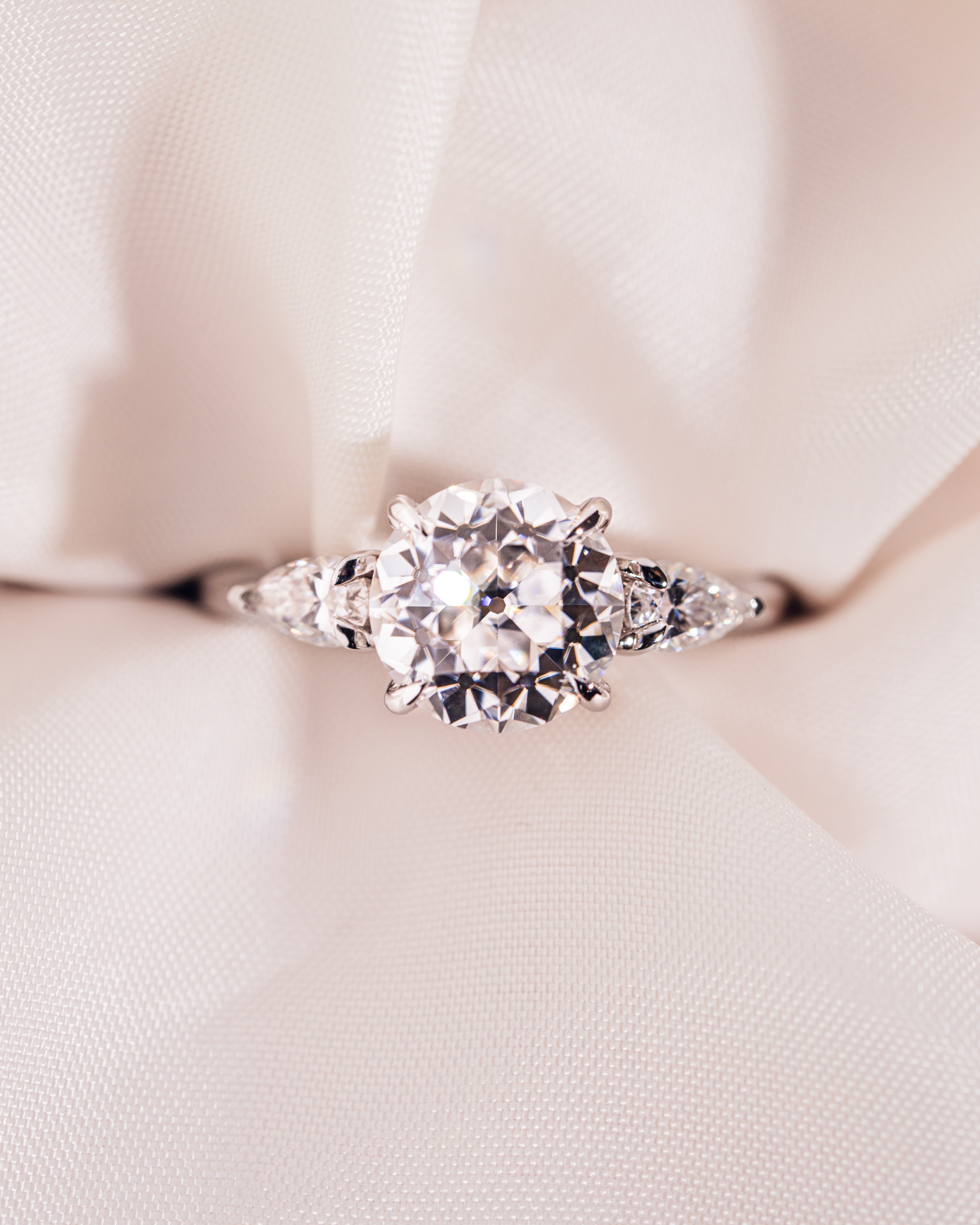 Nicola - Rund & Birne | Silber