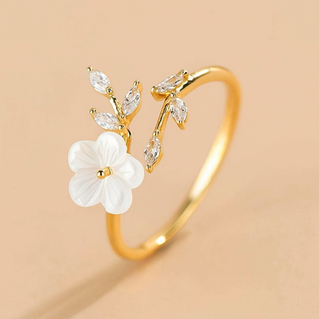 Lili Flower Petal Ring - Stilvoller Partyschmuck für Frauen