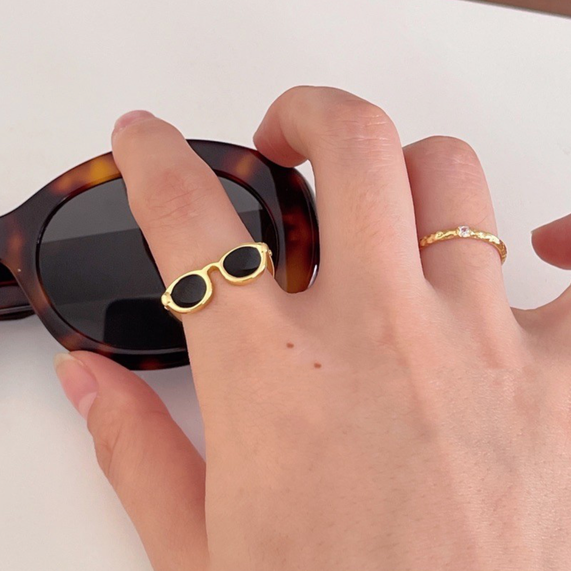 Schwarzer Emaille glasierte Gläser Ring