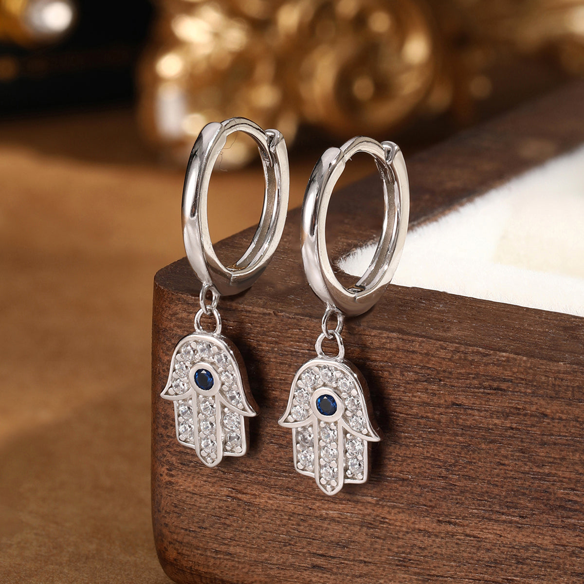 Batya Hamsa Huggies in Silber - Sterling Silber