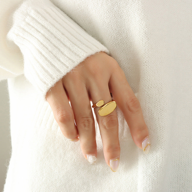 Odyssee Minimalistischer Goldring