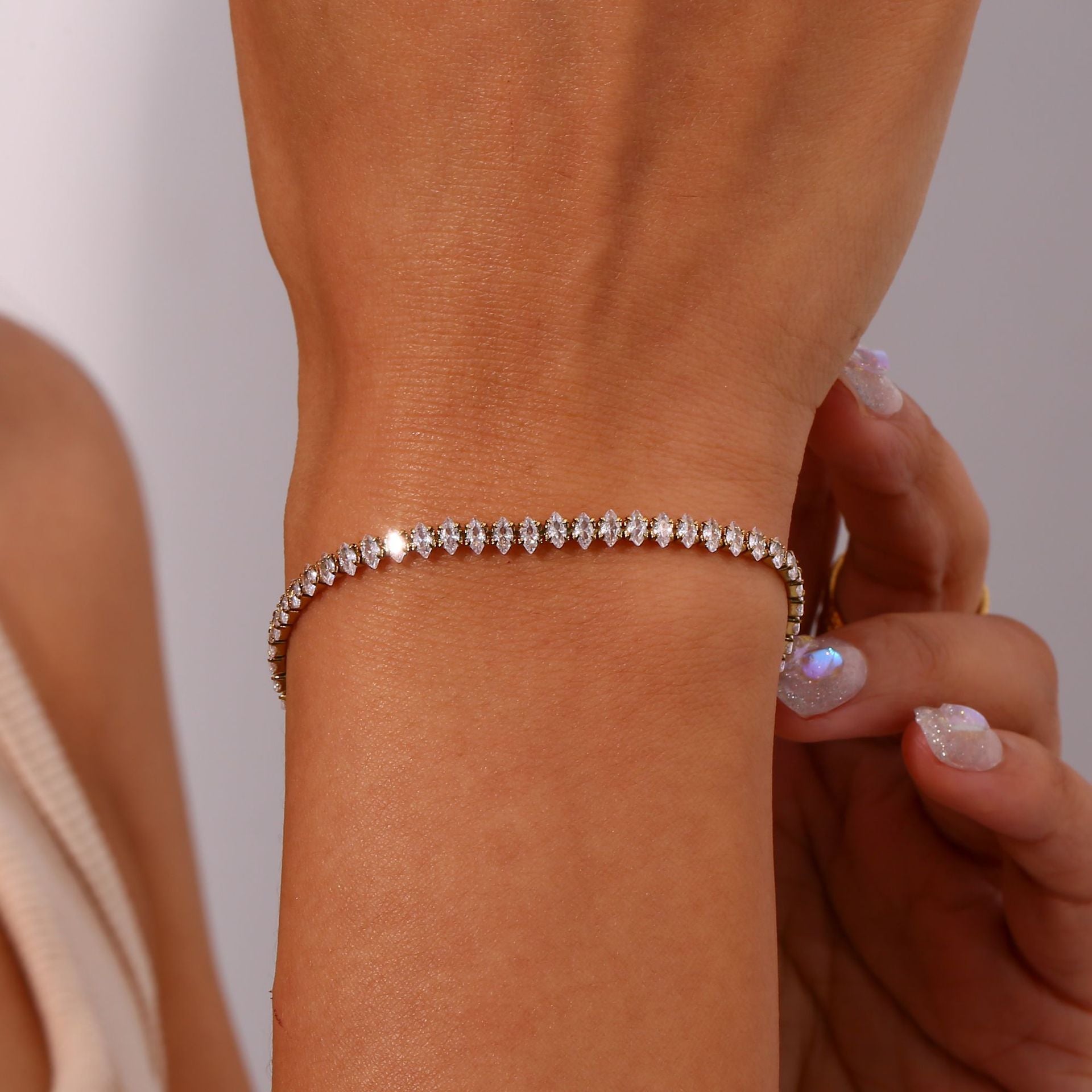 Wisteria Tennisarmband