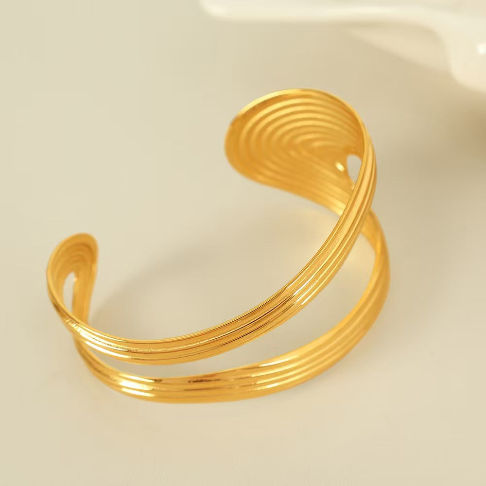 Trixie Manschettenknopf-Armband