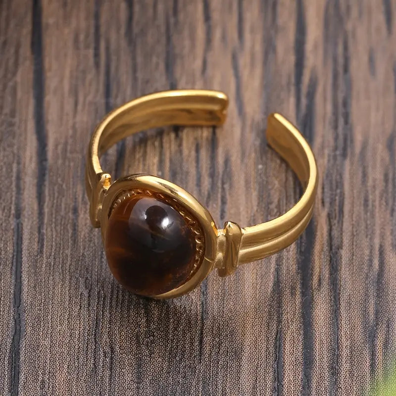 Vivi Vintage Retro Oval Ring