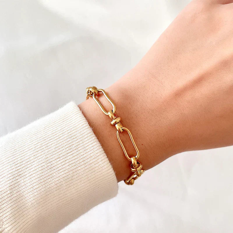 Christina Gold-Armband